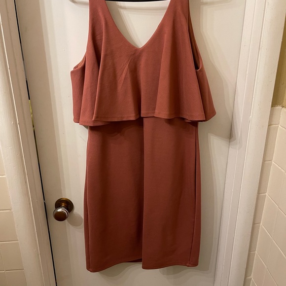 Gianni Bini Body Con Dress, Salmon color - Picture 4 of 5